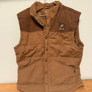 Catchin’ Deers vest